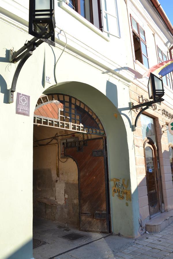 Casa Krone - Piata Sfatului Braşov Exterior foto